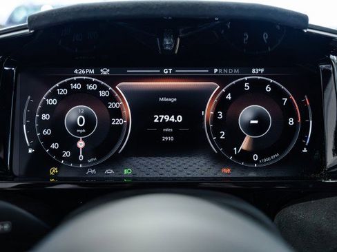 Used 2025 Aston Martin Vanquish RWD image 43