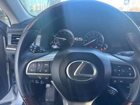 Used 2017 Lexus ES 350 image 29