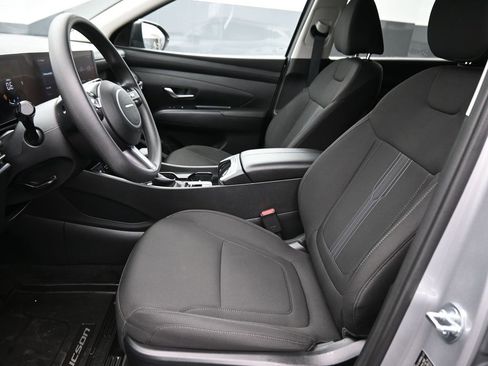 Certified 2025 Hyundai Tucson SEL image 10