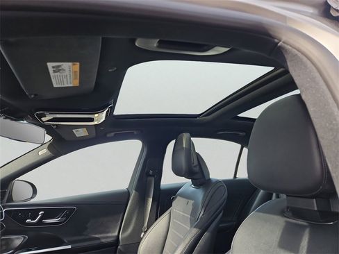 Used 2024 Mercedes-Benz C 300 4MATIC Sedan image 15