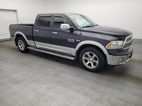 Used 2016 RAM 1500 Laramie w/ Convenience Group image 11