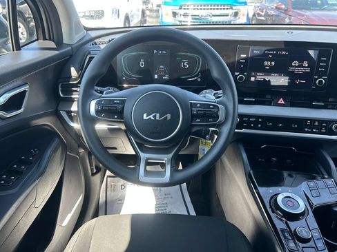 Certified 2023 Kia Sportage LX AWD/4WD image 16