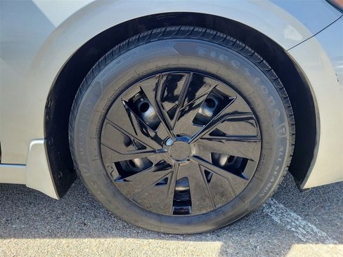 Used 2020 Nissan Sentra S image 16