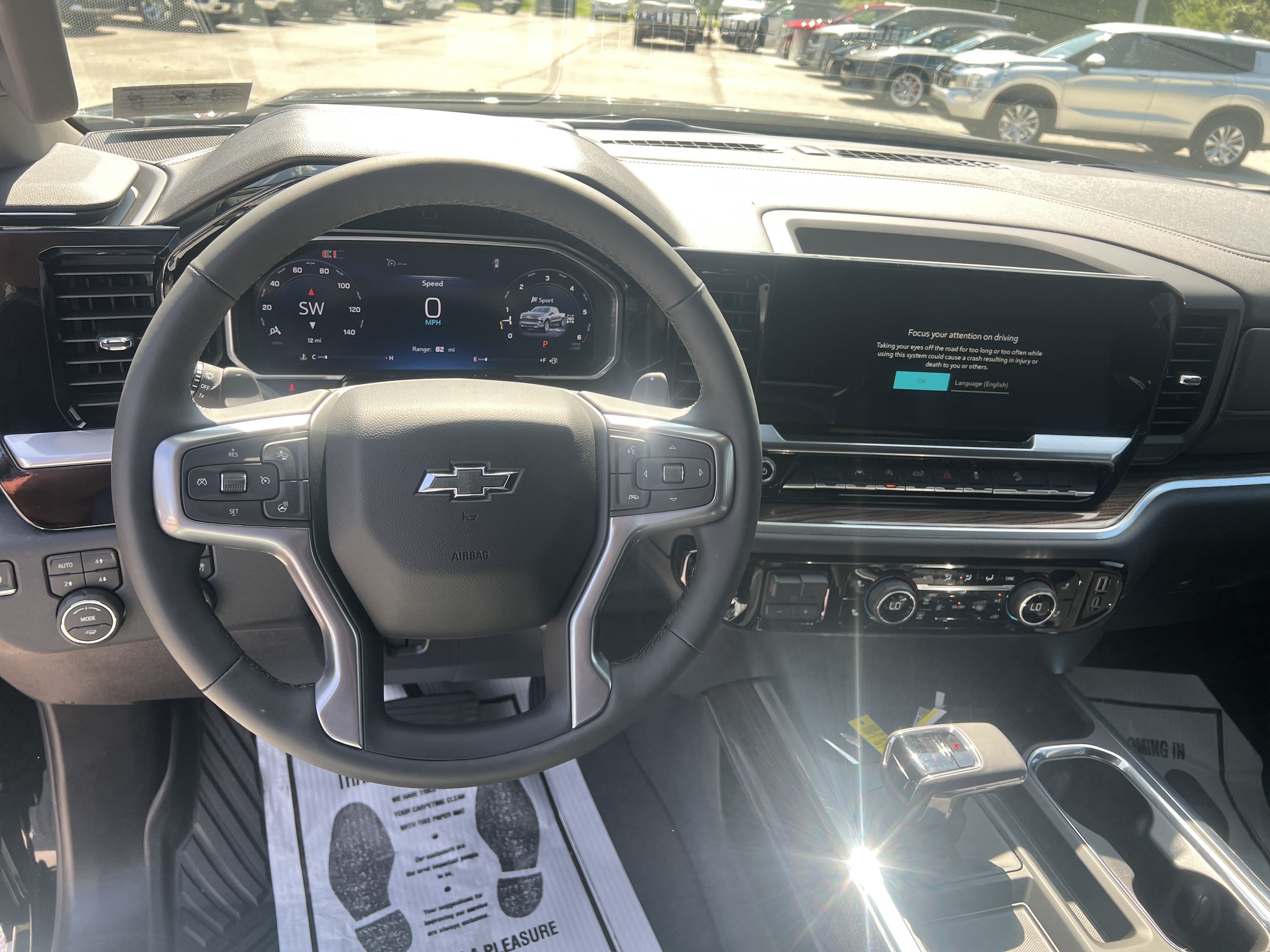 New 2026 Chevrolet Silverado 1500 RST w/ Z71 Off-Road Package AWD/4WD image 8