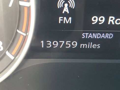 Used 2021 Nissan Rogue SL w/ Premium Package image 23