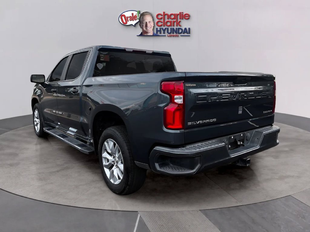 Used 2020 Chevrolet Silverado 1500 Custom w/ Custom Value Package RWD image 3