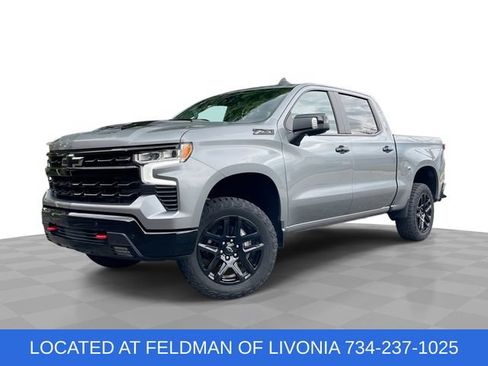 Used 2024 Chevrolet Silverado 1500 LT Trail Boss w/ LT Trail Boss Premium Package AWD/4WD image 1