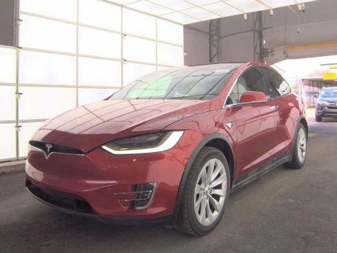 Used 2021 Tesla Model X Long Range AWD/4WD image 1
