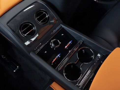 New 2026 Rolls-Royce Spectre Black Badge image 24