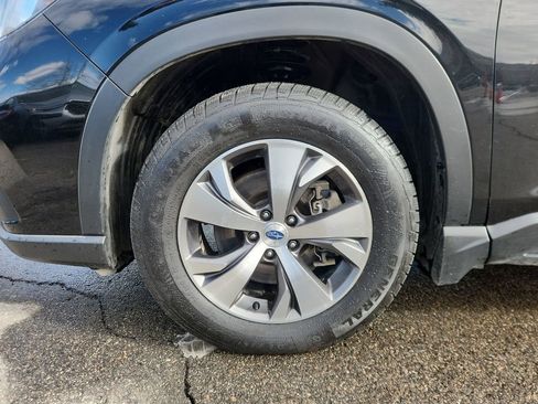 Used 2019 Subaru Ascent Premium image 26