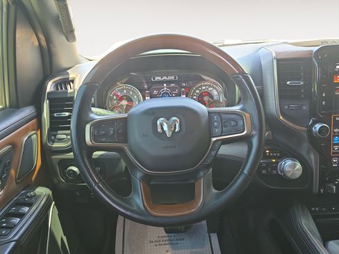 Used 2019 RAM 1500 Limited AWD/4WD image 13