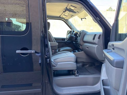 Used 2018 Nissan NV 3500 S image 27