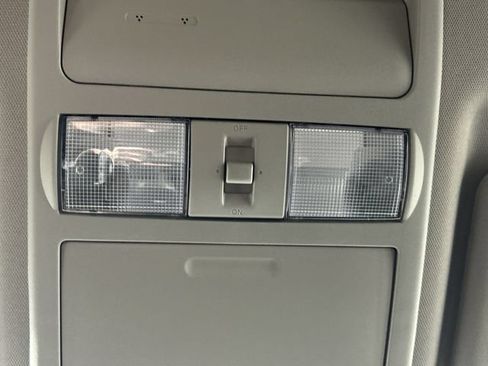 Used 2024 Nissan Frontier SV w/ Hardbody Edition AWD/4WD image 20