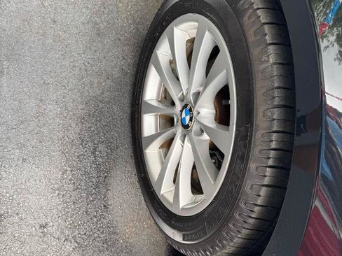 Used 2016 BMW 320i Sedan RWD image 28