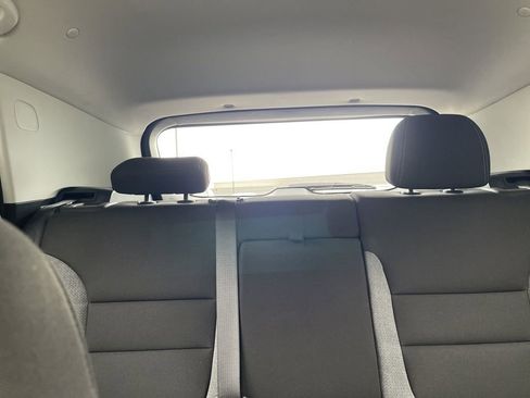 Used 2024 Chevrolet TrailBlazer LT w/ Convenience Package AWD/4WD image 17