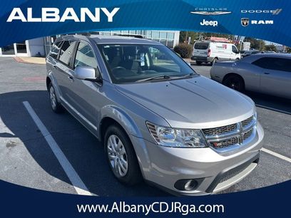 Used 2019 Dodge Journey SE w/ Connectivity Group