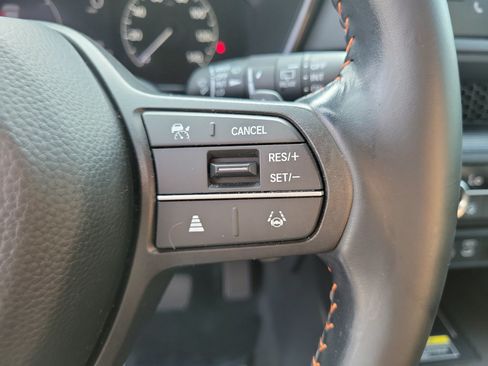 Used 2025 Honda CR-V Sport-L image 18
