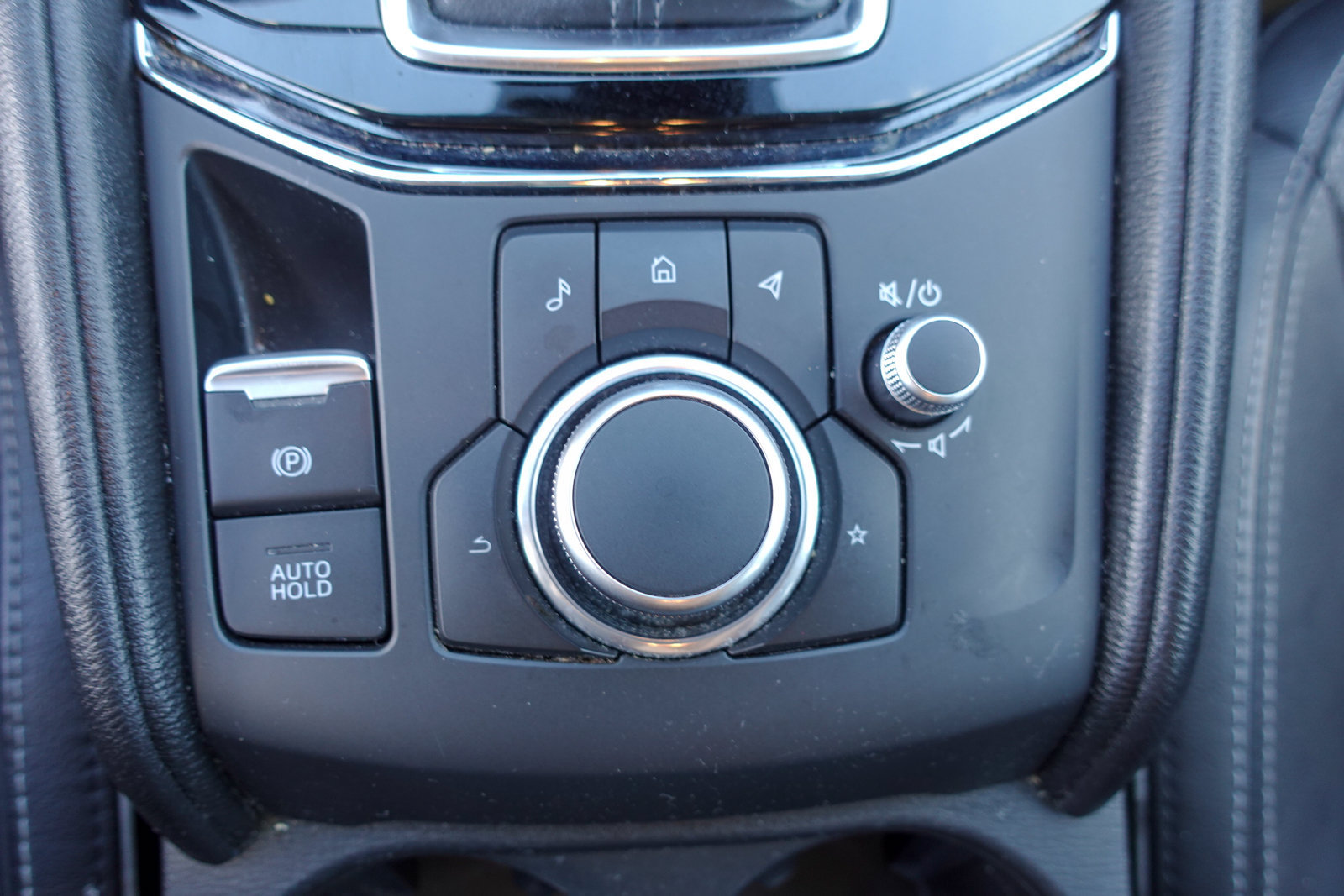 Certified 2025 MAZDA CX-5 AWD 2.5 S w/ Preferred Package image 23