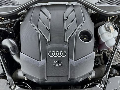 Used 2023 Audi A8 L 3.0T w/ Comfort Plus Package image 38
