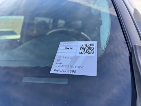 Used 2015 Lexus GX 460 image 24