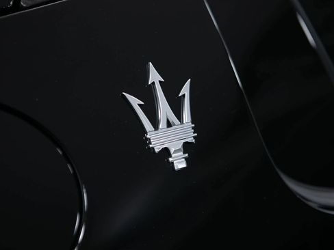 Used 2023 Maserati MC20 Coupe RWD image 22