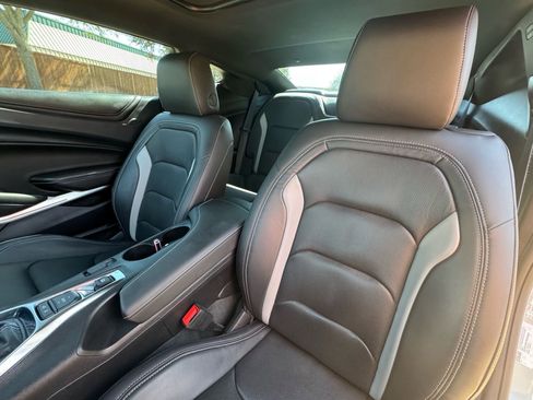 Used 2024 Chevrolet Camaro LT image 20