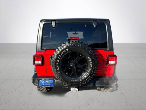 Used 2021 Jeep Wrangler Unlimited Sport image 8