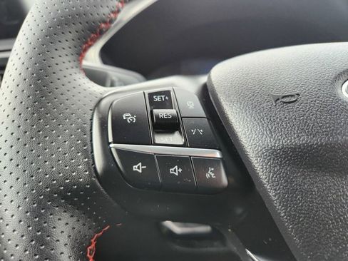 Certified 2023 Ford Escape ST-Line w/ Tech Pack #1 image 17