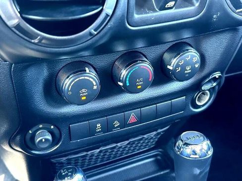 Used 2014 Jeep Wrangler Unlimited Sport w/ Quick Order Package 24S image 38