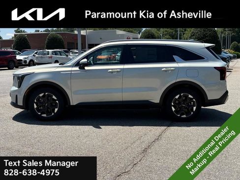 New 2026 Kia Sorento S w/ S Panoramic Sunroof Package FWD image 3