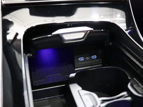 Used 2024 Mercedes-Benz C 63 AMG S image 34