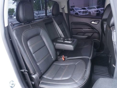 Certified 2020 GMC Canyon Denali image 9