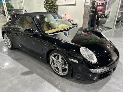 Used 2007 Porsche 911 Cabriolet image 35