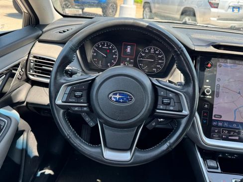 Used 2022 Subaru Outback Limited AWD/4WD image 14