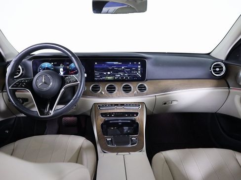 Certified 2022 Mercedes-Benz E 350 4MATIC Sedan image 44