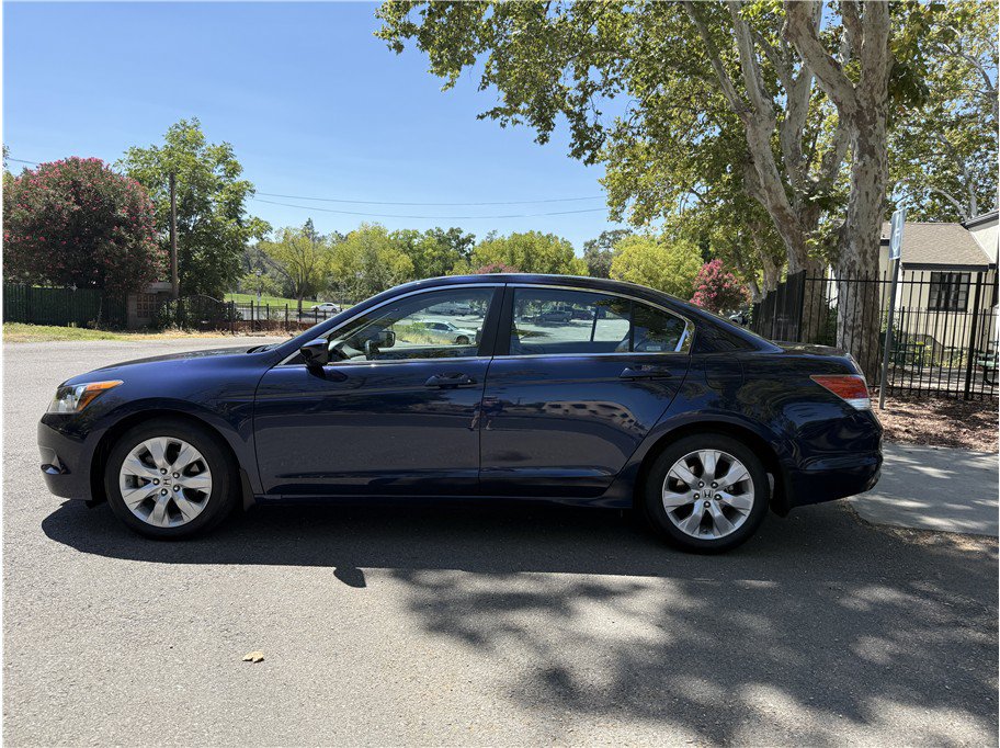 Used 2010 Honda Accord EX-L image 8