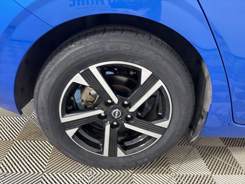 Used 2024 Nissan Sentra SV image 29