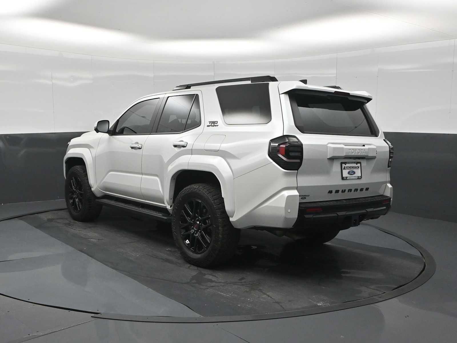 Used 2025 Toyota 4Runner TRD Sport Premium AWD/4WD image 6