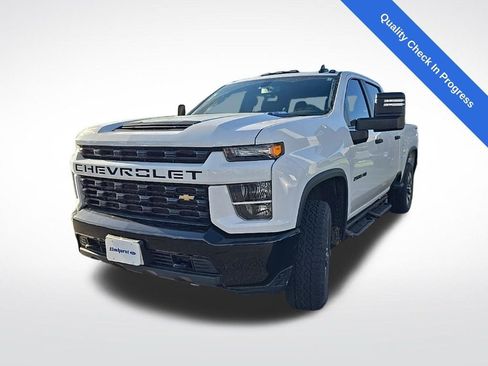 Used 2022 Chevrolet Silverado 2500 Custom w/ Custom Value Package AWD/4WD image 1