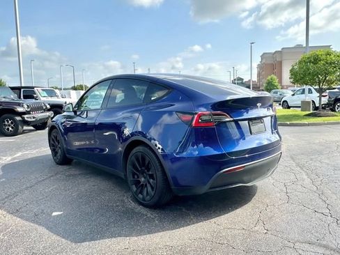 Used 2021 Tesla Model Y Long Range AWD/4WD image 7