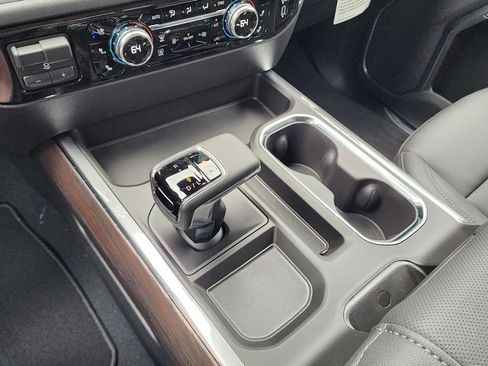 New 2026 GMC Sierra 1500 SLT w/ SLT Premium Plus Package image 31