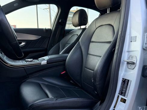 Used 2018 Mercedes-Benz C 300 4MATIC Sedan image 10