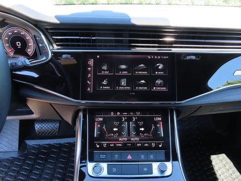 Used 2023 Audi Q7 2.0T Premium Plus w/ Premium Plus Package AWD/4WD image 18