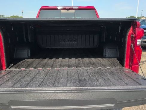 Used 2024 Chevrolet Silverado 1500 High Country w/ Technology Package AWD/4WD image 7