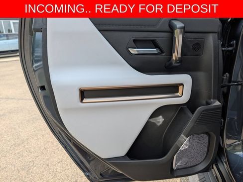 Used 2025 GMC Hummer EV 3X AWD/4WD image 27
