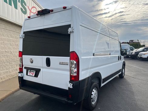 Used 2023 RAM ProMaster 2500 image 8