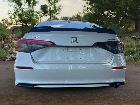 Used 2022 Honda Civic Sport image 7