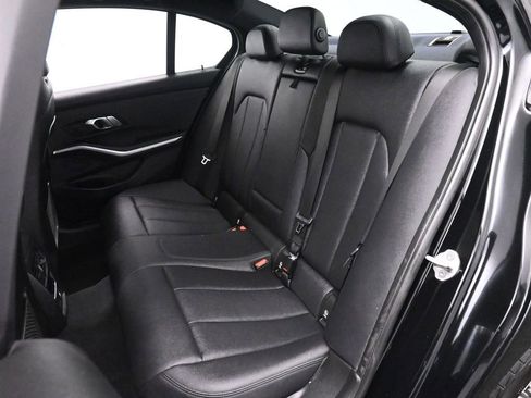 Used 2020 BMW 330i xDrive Sedan w/ Driving Assistance Package image 15