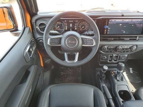 New 2025 Jeep Wrangler Unlimited Sahara image 15