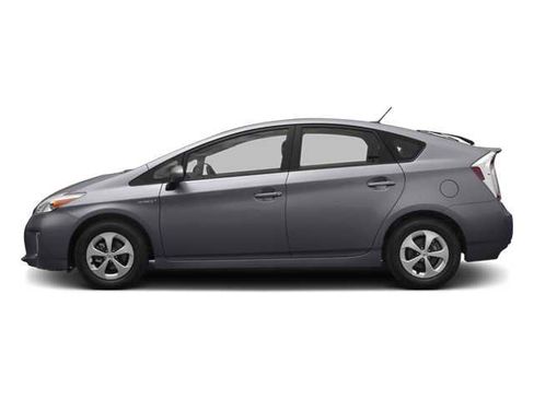 Used 2013 Toyota Prius Two image 3